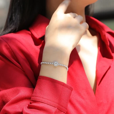 Alternative view of 【莫桑鑽】太陽花50分主鑽S925銀鍍白金手鏈16+5CM