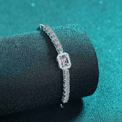 Alternative view of 【莫桑鑽】藍白兩色2.4克拉祖母綠切矩形鑽排鑽S925銀鍍鉑金手鏈