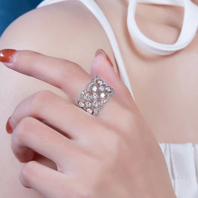 Alternative view of 【莫桑鑽】輕奢滿鑽雪花滿天星S925銀鍍白金戒指