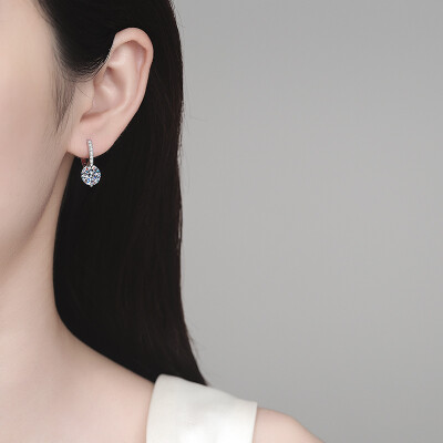 Alternative view of 【莫桑鑽】1-2克拉小燈泡圓鑽S925銀鍍鉑金耳環