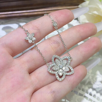 Alternative view of 【莫桑鑽】立體雙層花朵0.9克拉滿鑽S925銀鍍白金項鏈