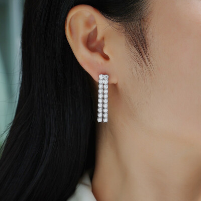 Alternative view of 【莫桑鑽】4克拉雙排鑽流蘇S925銀鍍白金耳環10分*40粒