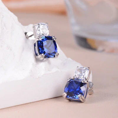 Alternative view of 【S925銀鍍白金】培育紅寶石藍寶石10*10mm方形耳環