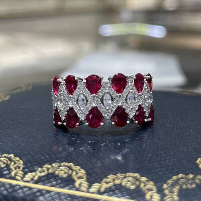 Alternative view of 【S925銀鍍白金】培育鴿血紅寶石高碳鑽滿鑽戒指