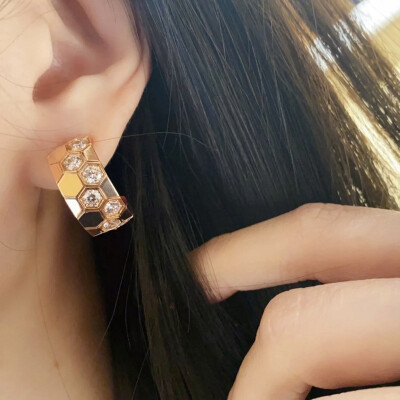 Alternative view of 【S925銀】三色蜂巢耳環