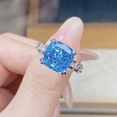 Alternative view of 【S925銀鍍白金】5克拉冰花切10*10mm方形培育鑽戒指