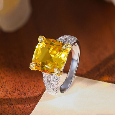 Alternative view of 【S925銀鍍白金】8克拉12*12mm培育黃寶石戒指超寬戒臂