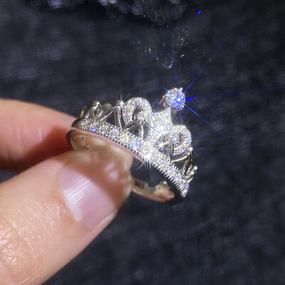 Alternative view of 【莫桑鑽】夢幻城堡滿鑽皇冠S925銀鍍鉑金戒指